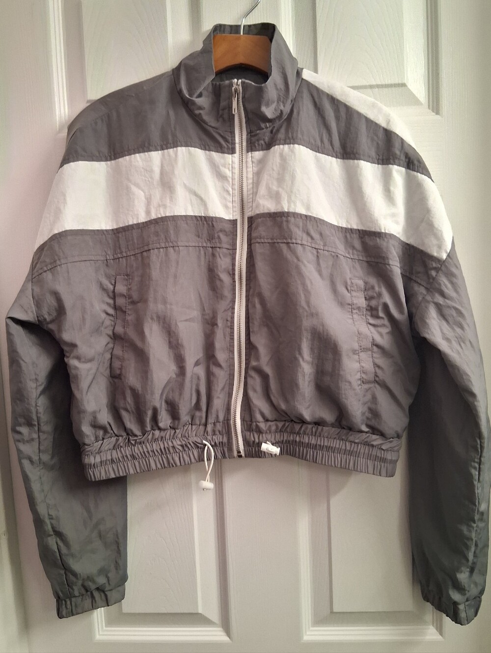 Rue 21 Boxy Windbreaker Juniors Medium